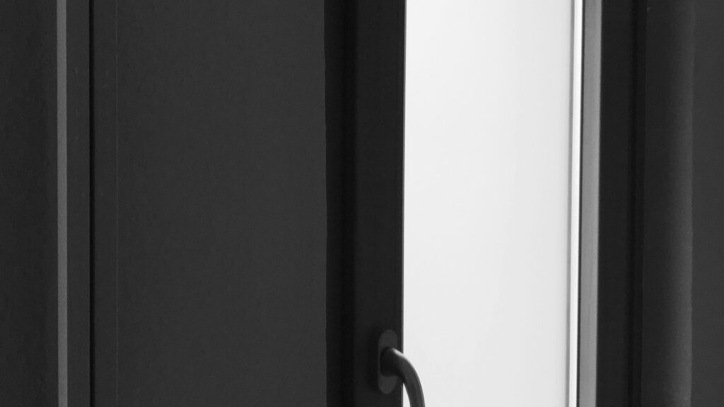 À quoi faut-il s’attendre lorsqu’on contacte le meilleur fabricant de menuiseries à Buc (Yvelines) ?